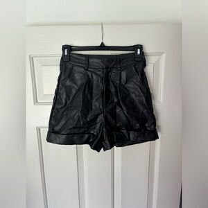 SHEIN Petite Slant Pocket shorts